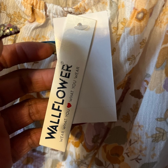 🌸🌼”SaleNwt Absolutely stunning floral adjustable strap dress with ruffle hem. 3x - Picture 5 of 9